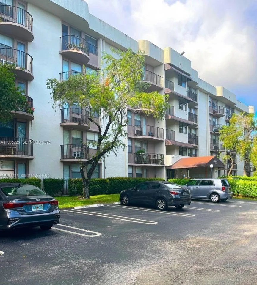 Coral Springs Tower Club