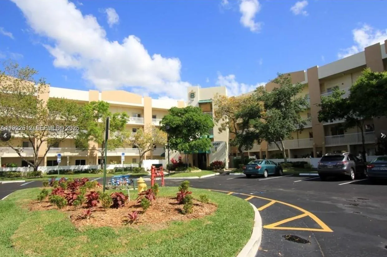 Weldon Condominium
