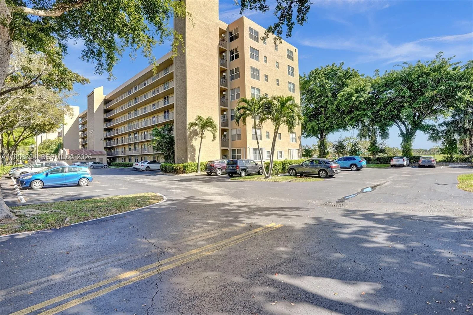 Waters Edge Towers Condo