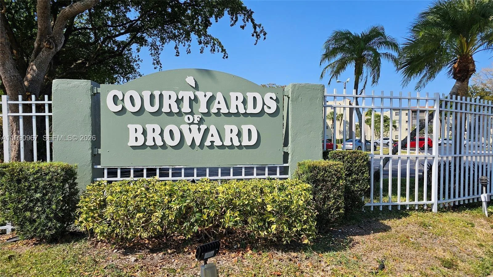Courtyards Of Broward Con