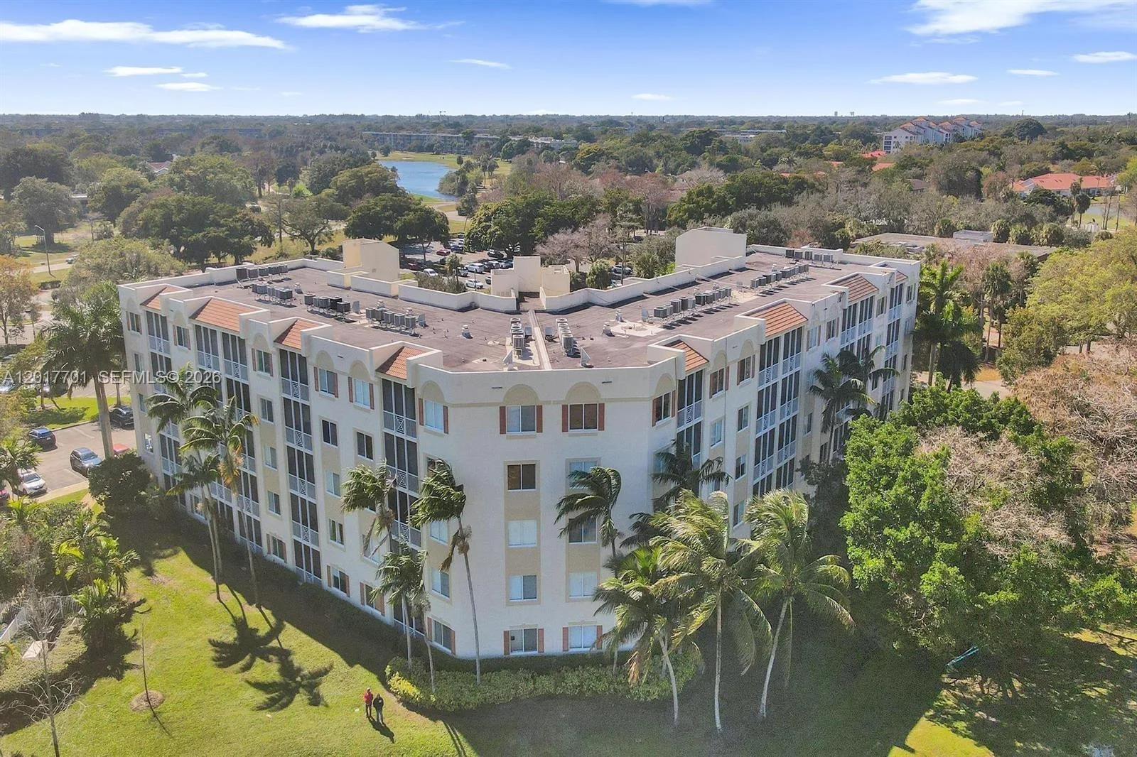 Royal Point At Palm Aire