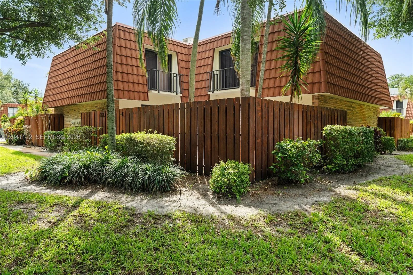 Spanish Wells Condo I