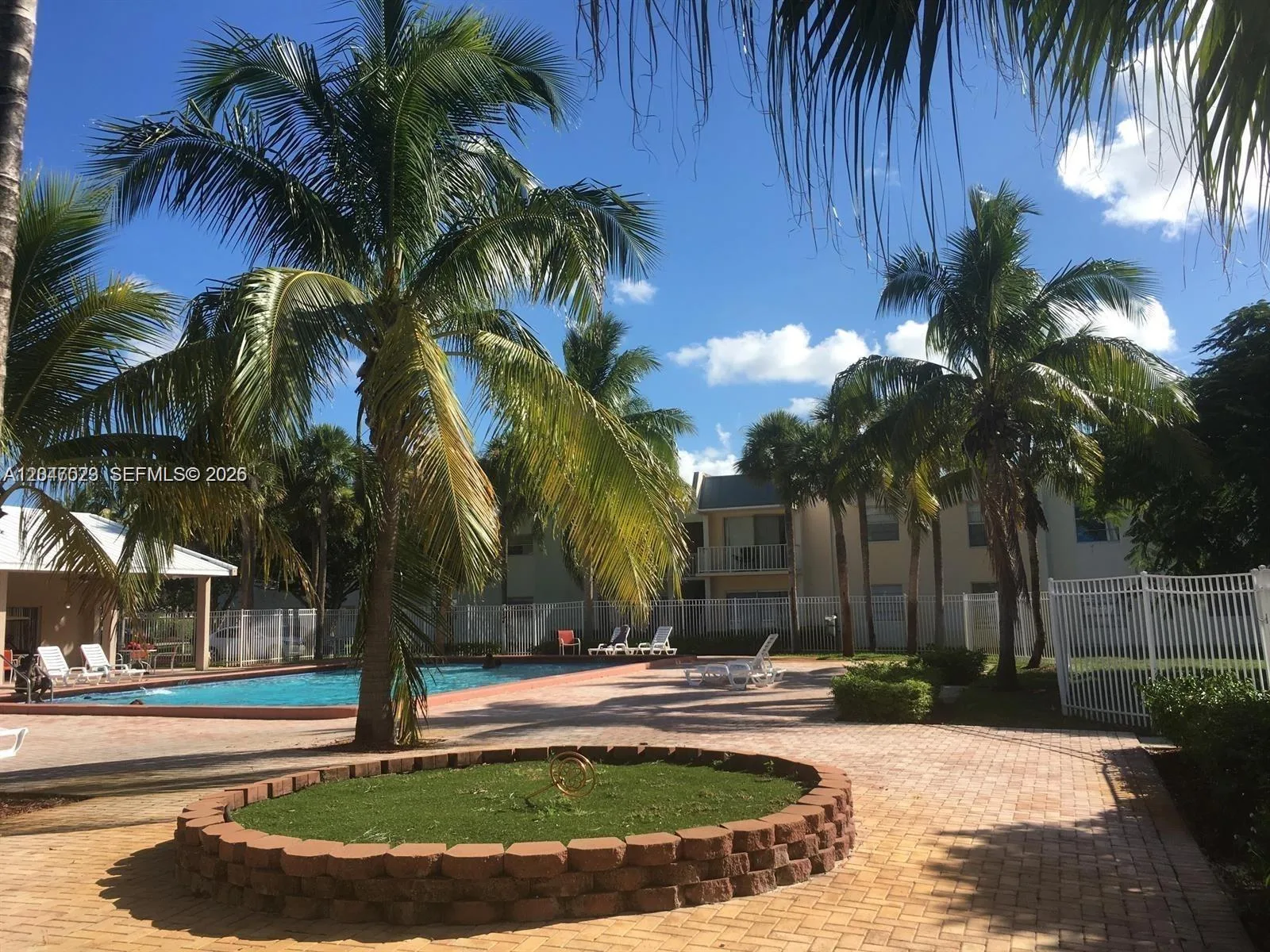 Clear Lake Palms Condo