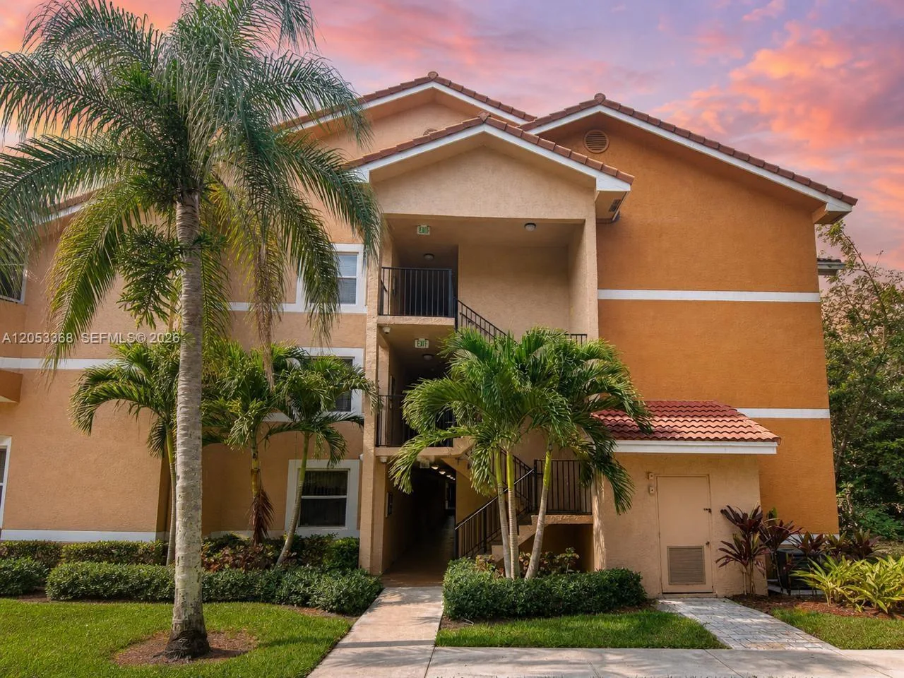 Edgewater Condo