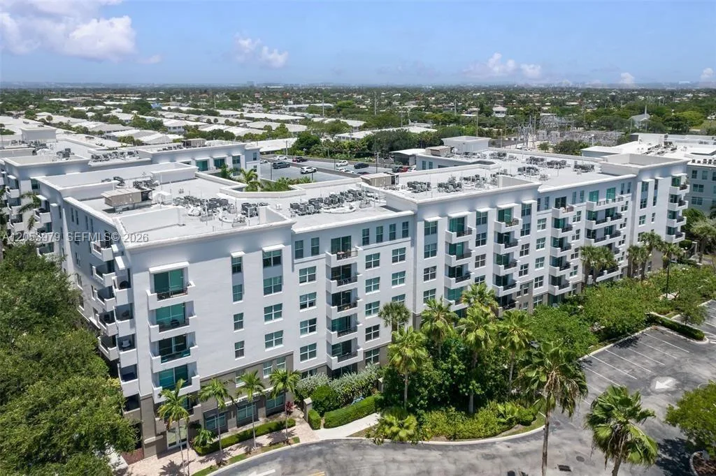 Lauderdale One Condo