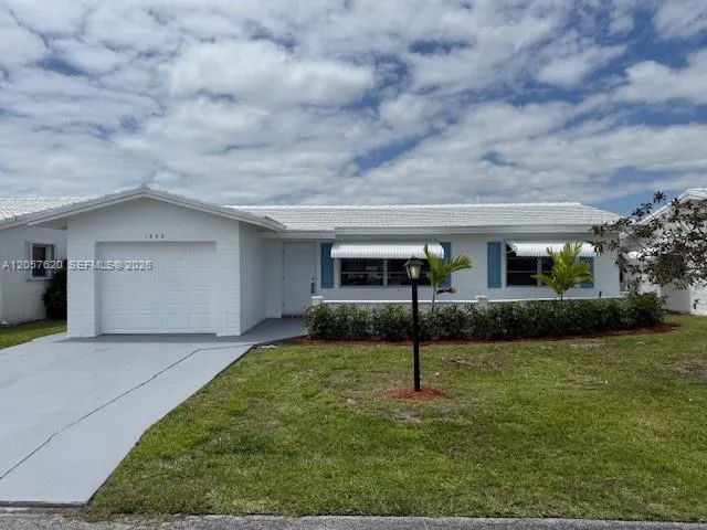Palm Beach Leisureville S
