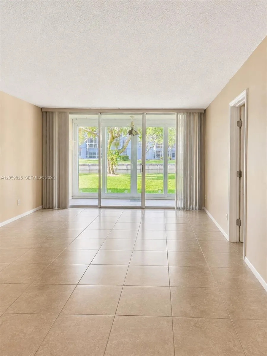 Sands Point Condominium Iv