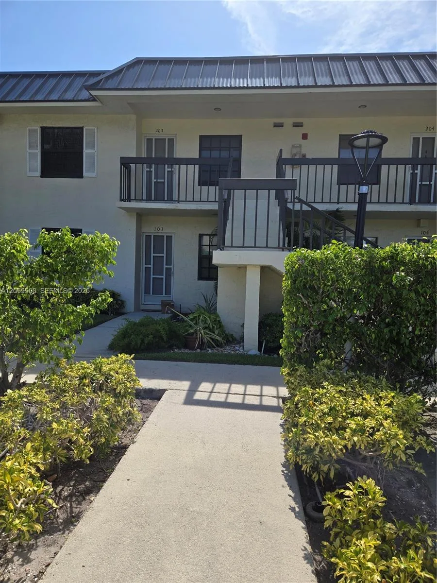 Tropic View Condo