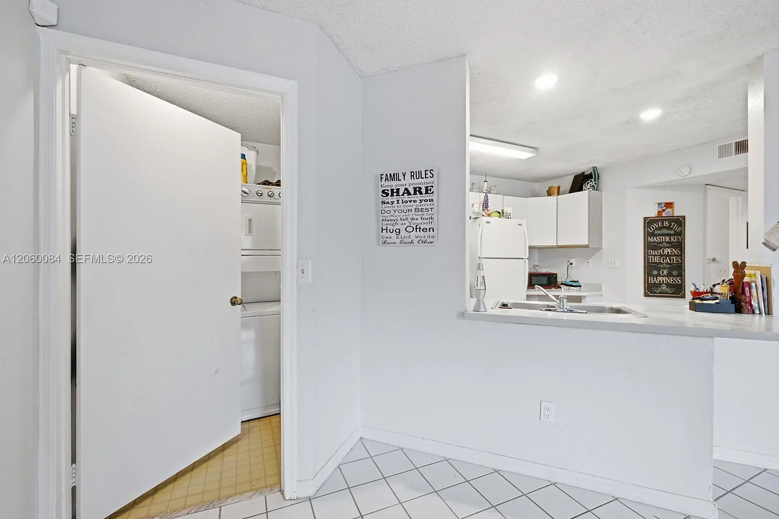 Windward Lakes Condo