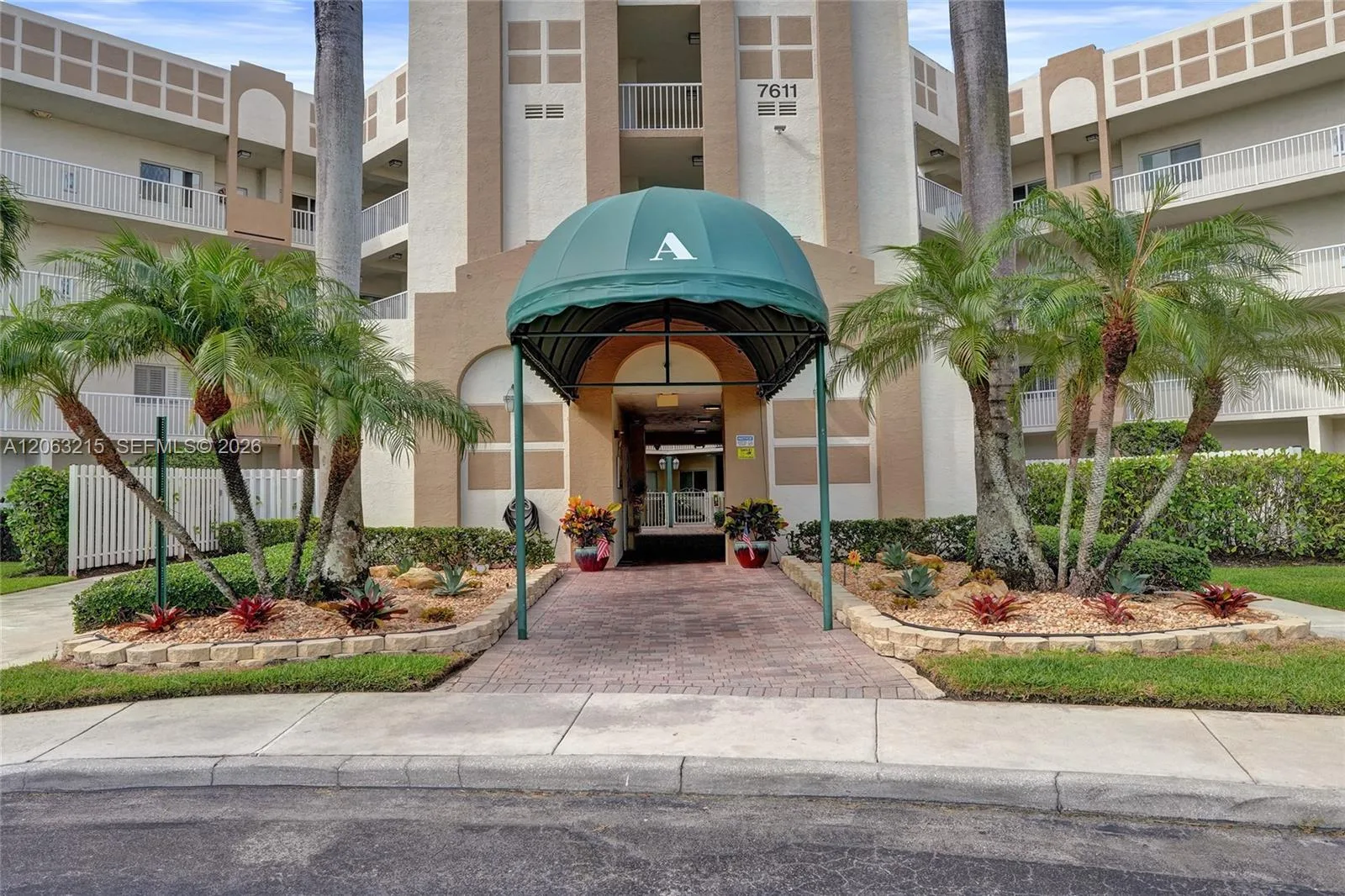 Southampton Condominium