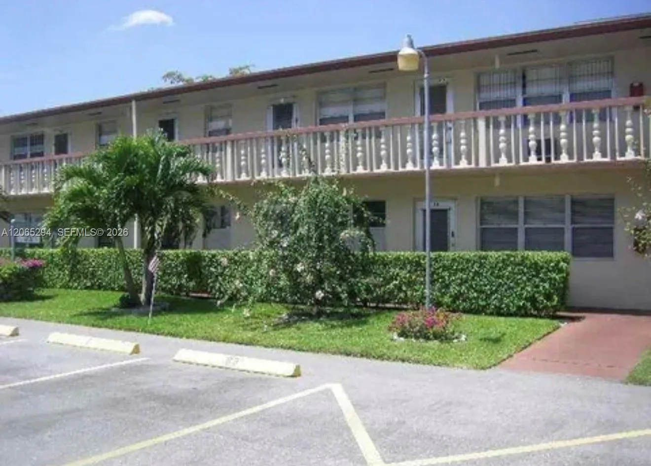 Sussex Condo