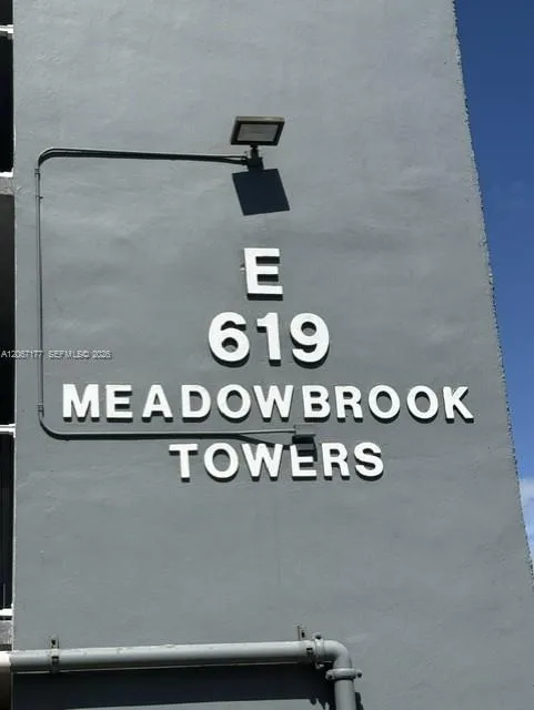Meadowbrook Towers Condo