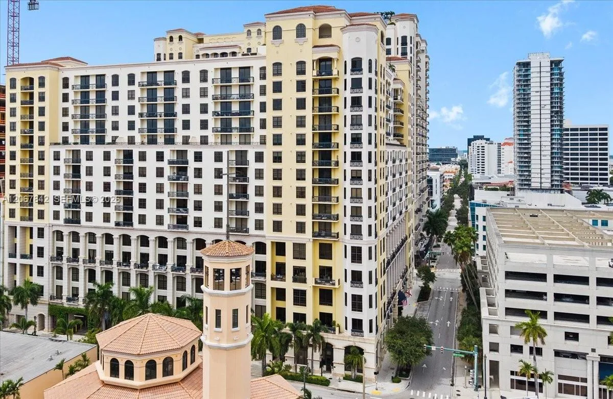 One City Plaza Condo