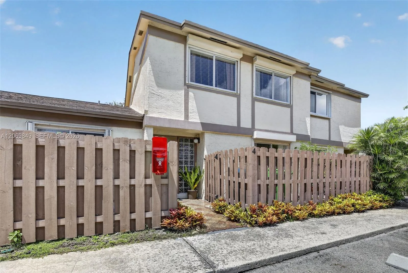 Country Squire Townhomes