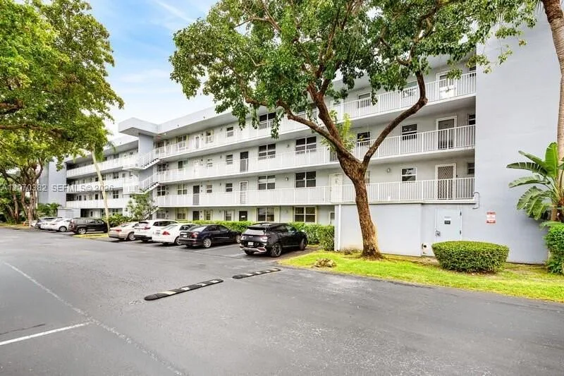 Royal Park Condo