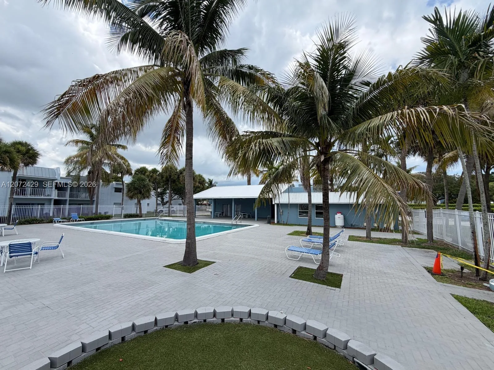 Clear Lake Palms Condo