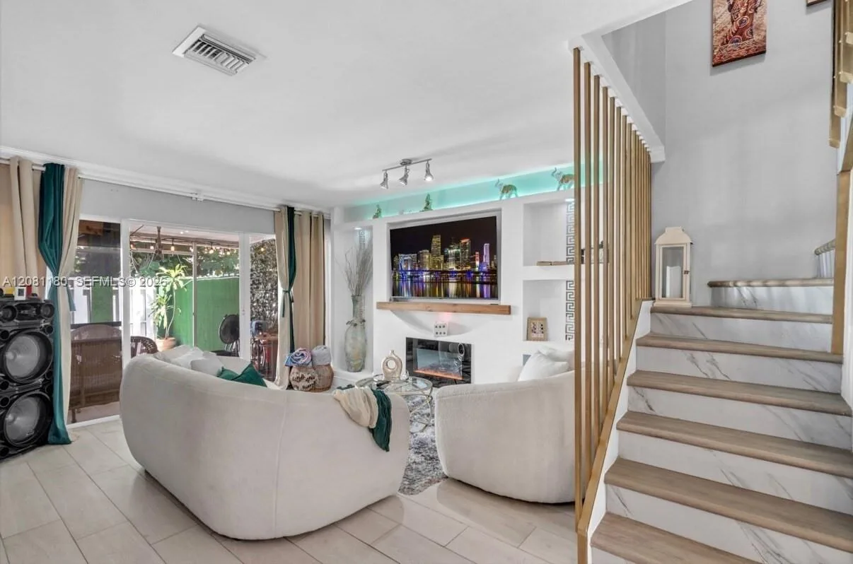 Crystal View Townhomes