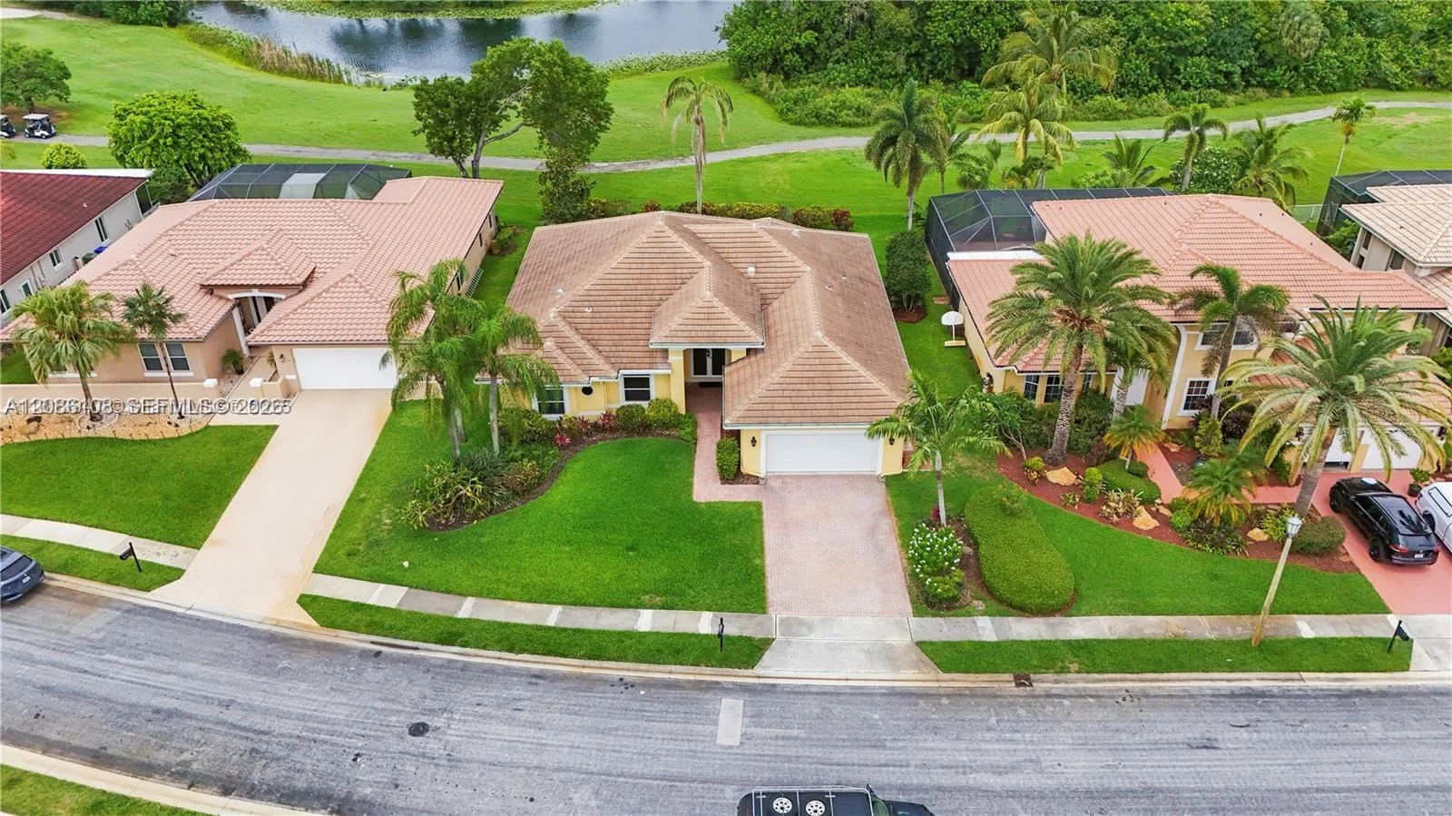 Hollywood Lakes Country C