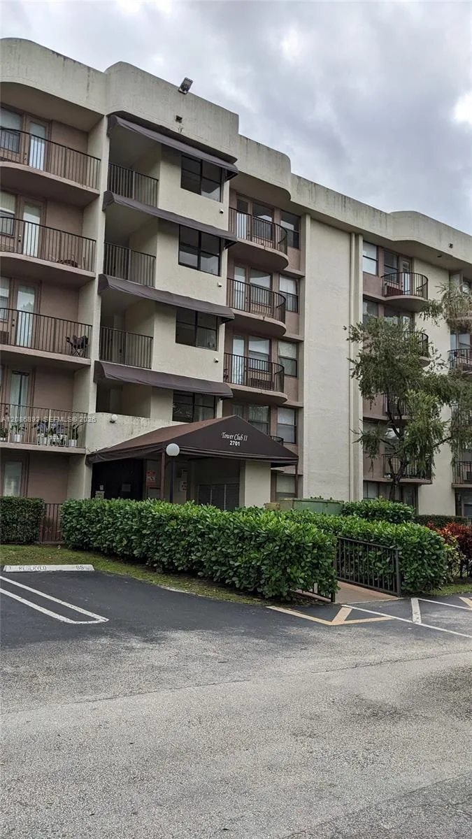 Coral Springs Tower Club