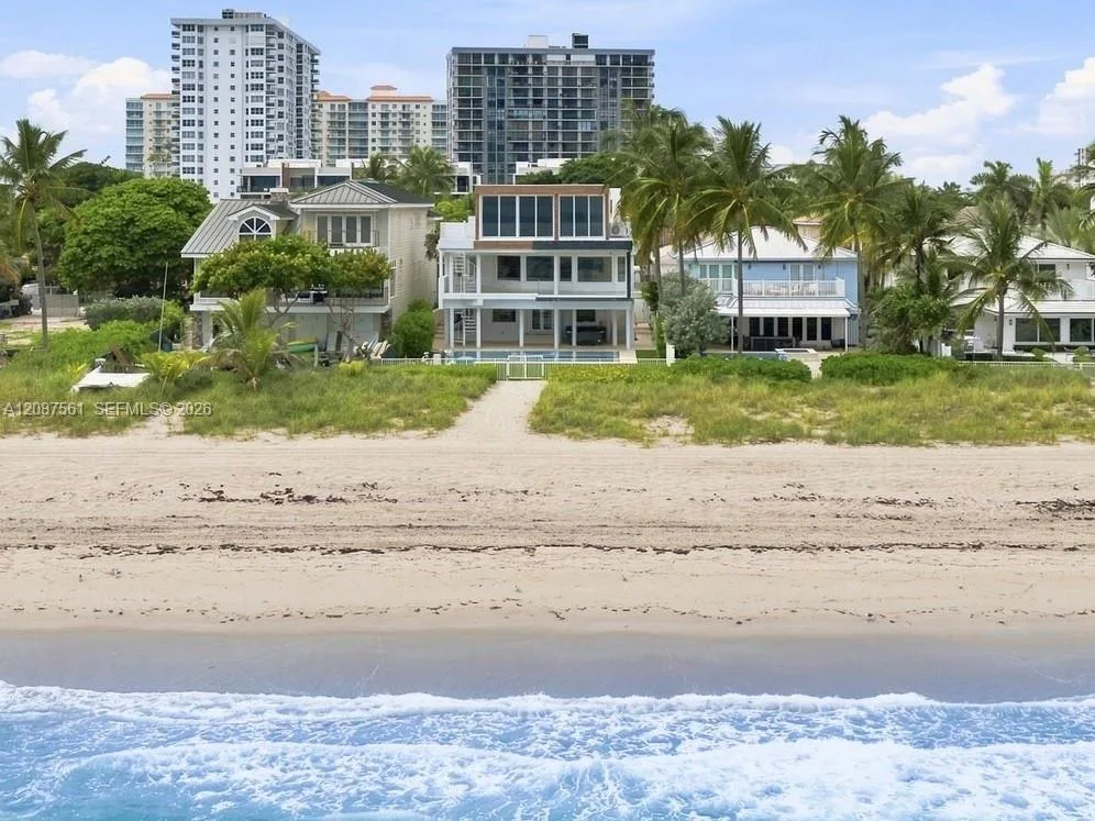 Lauderdale Beach