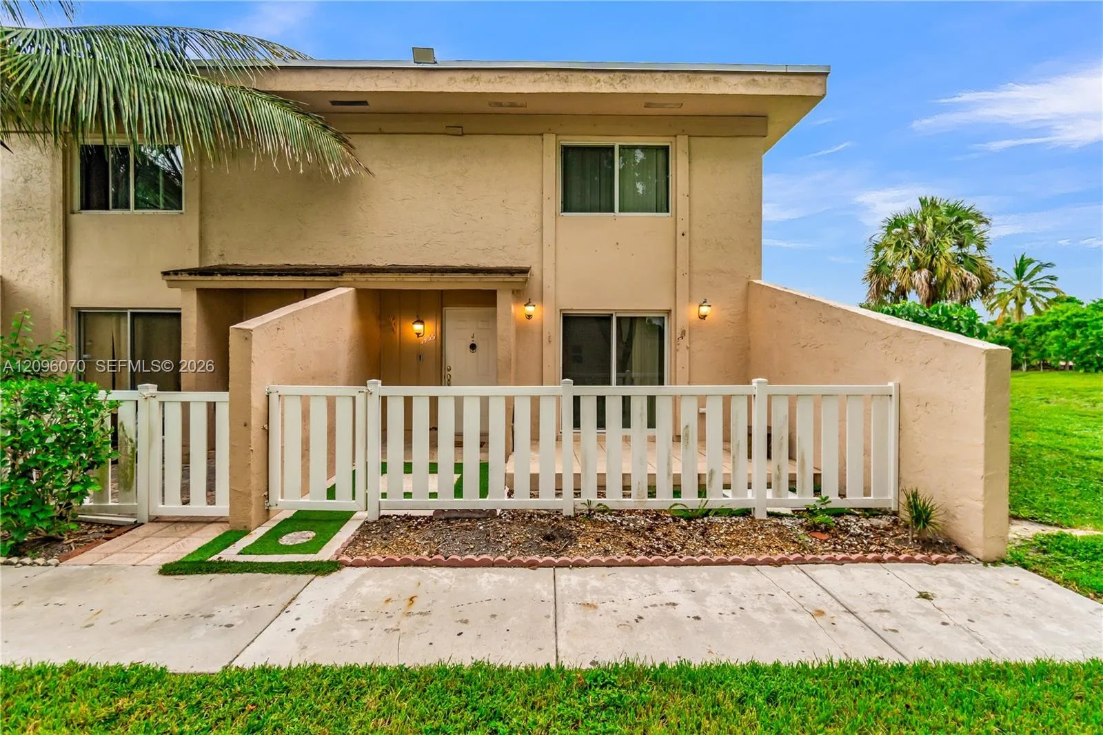 Townhomes Of Oriole Ii
