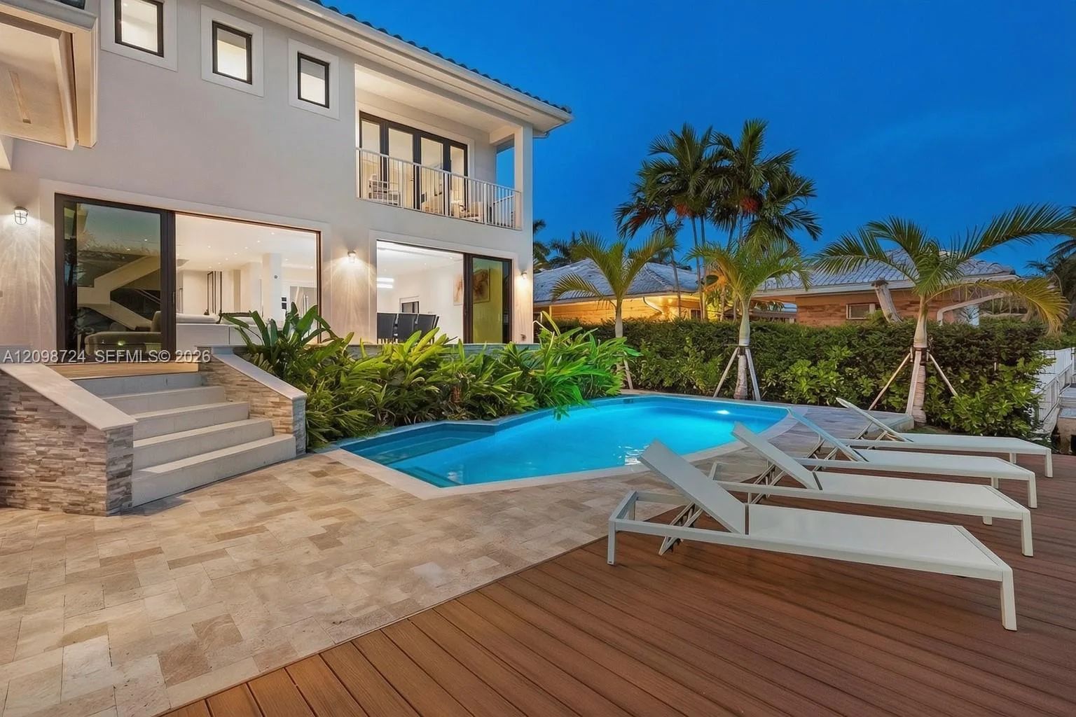 Hollywood Golf Estates SE