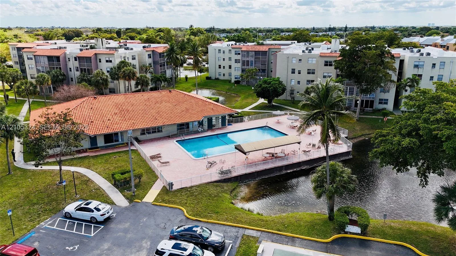 Courtyards Of Broward Con