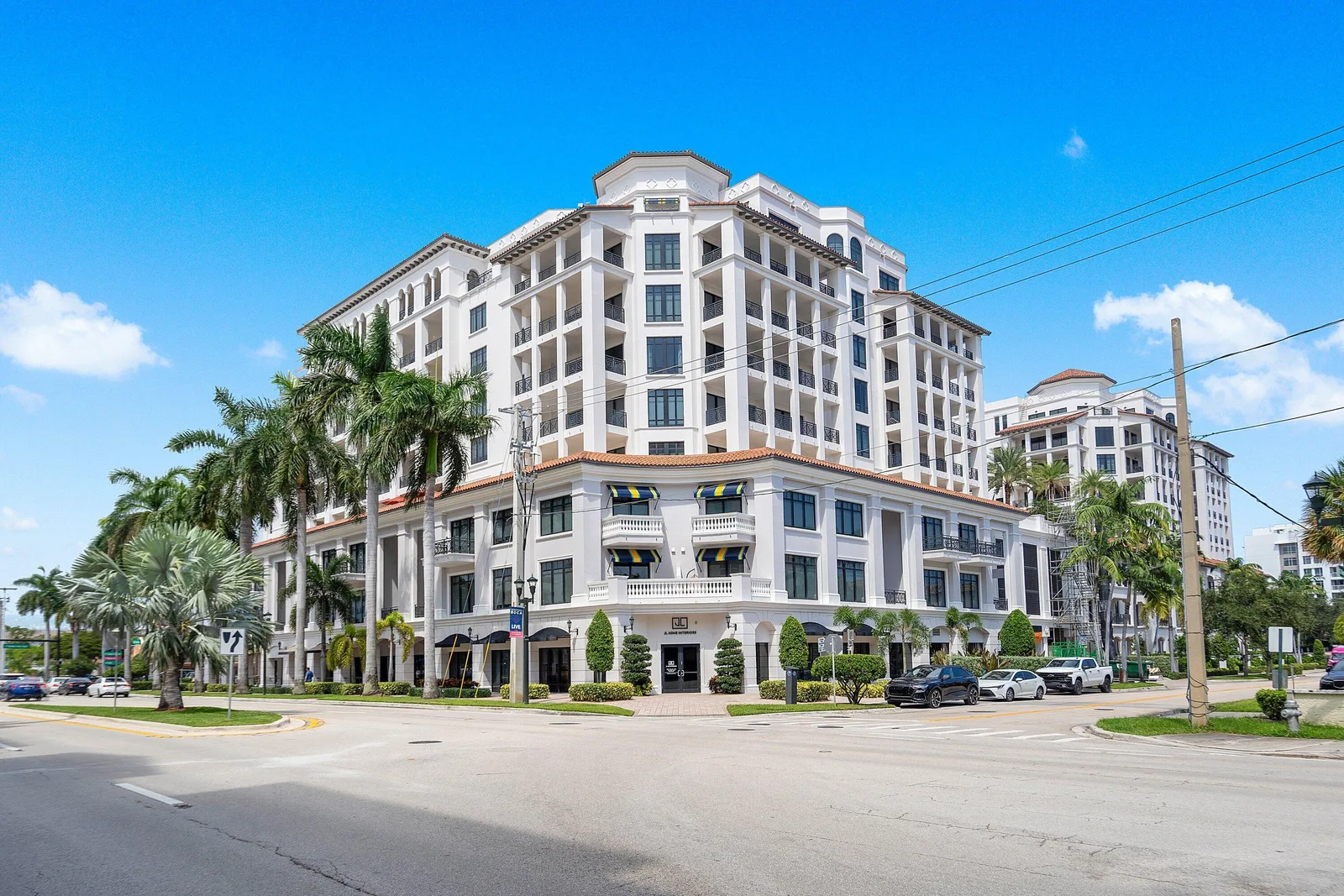 200 East Palmetto Park Condo