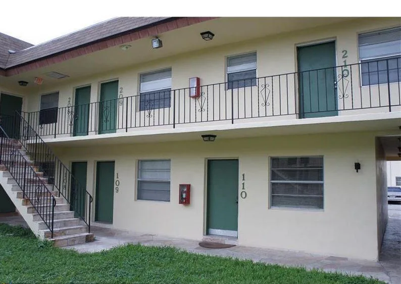 Bristol Court Condo
