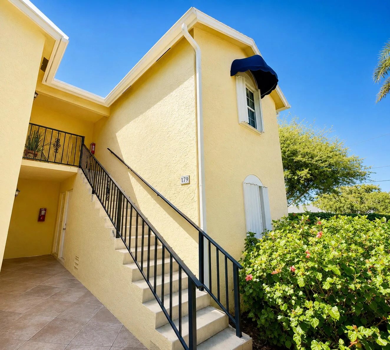 Waterside Village Of Palm Beach Condo