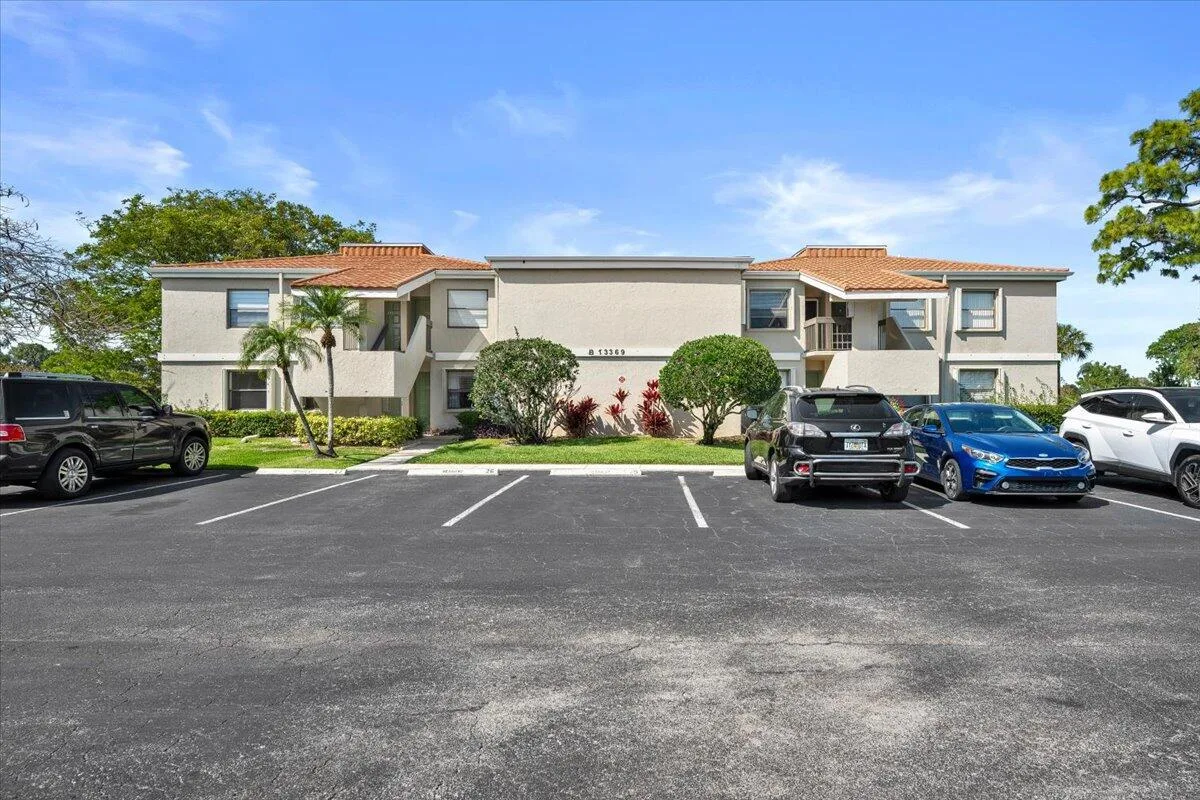 Pinewood Condos