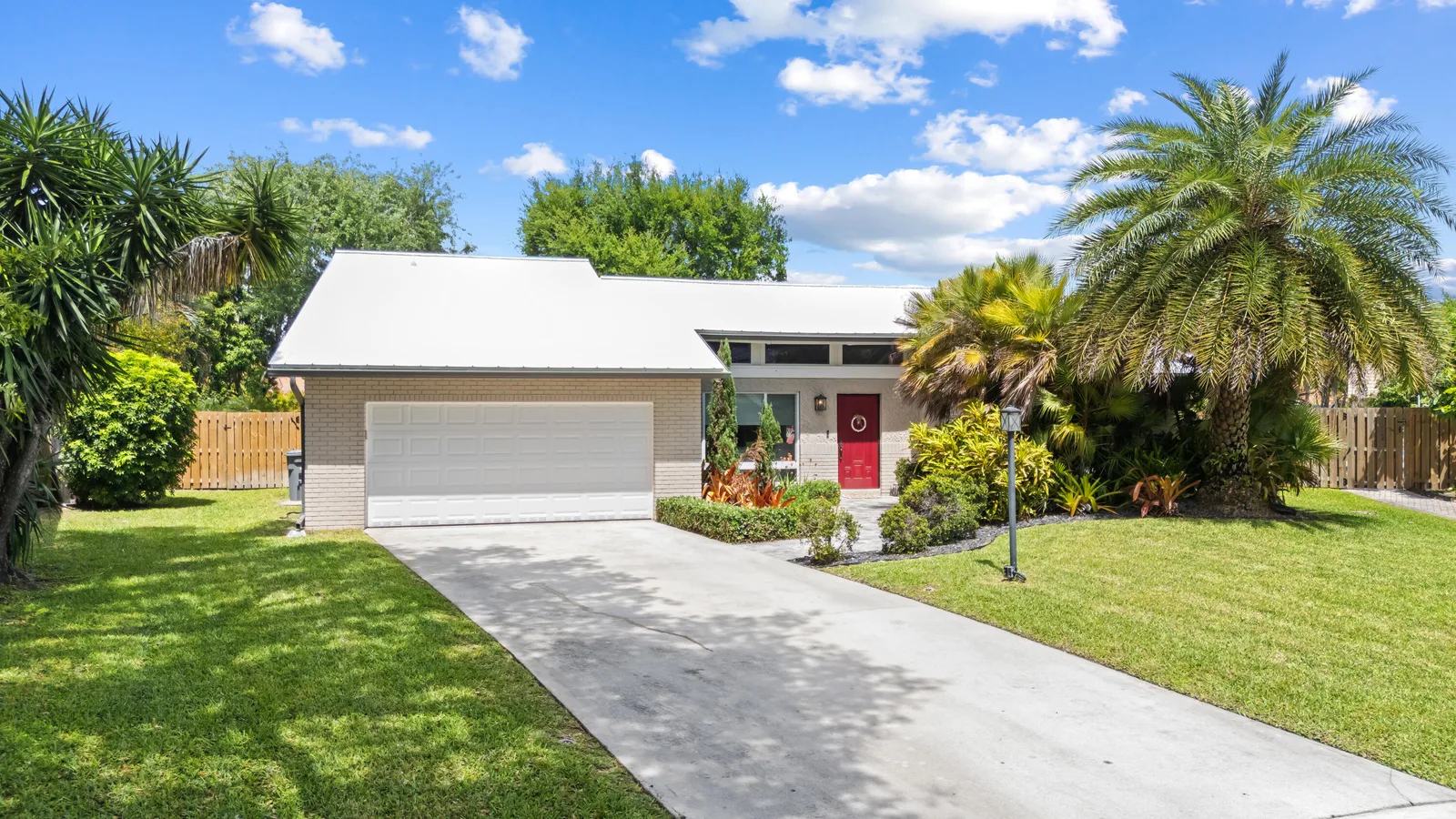 Amberwoods Of Boca 1st