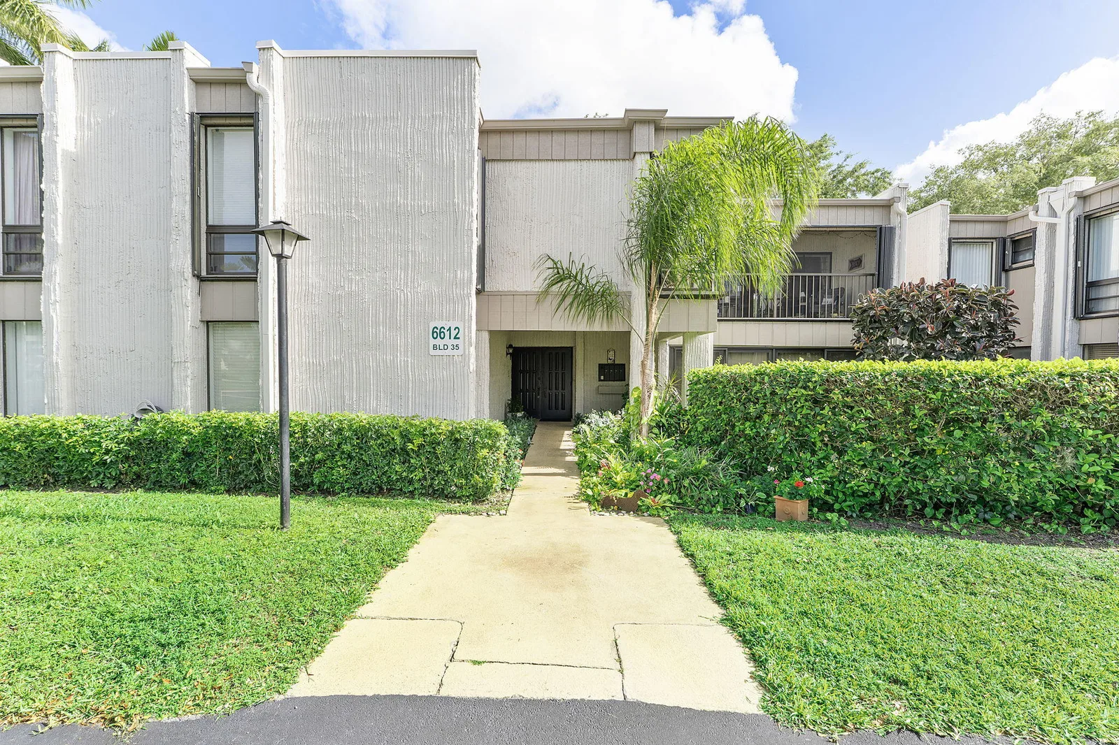 Woodhaven Condo