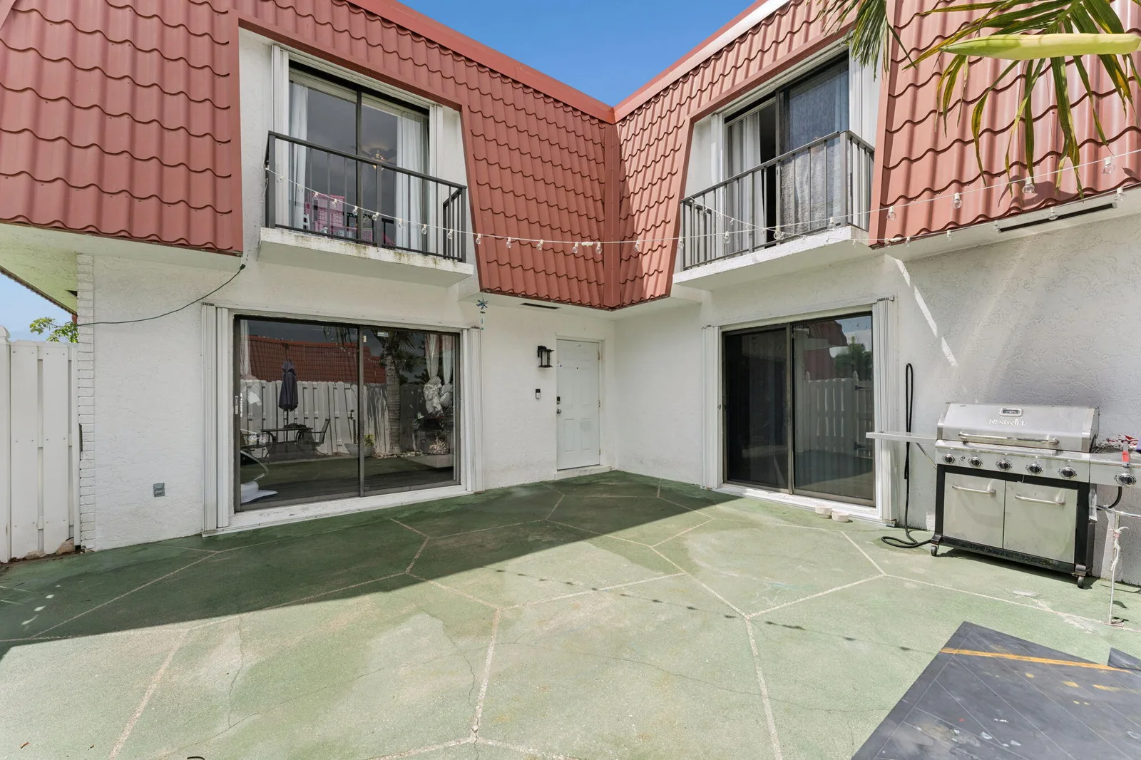 Golfview Harbour Townhouses