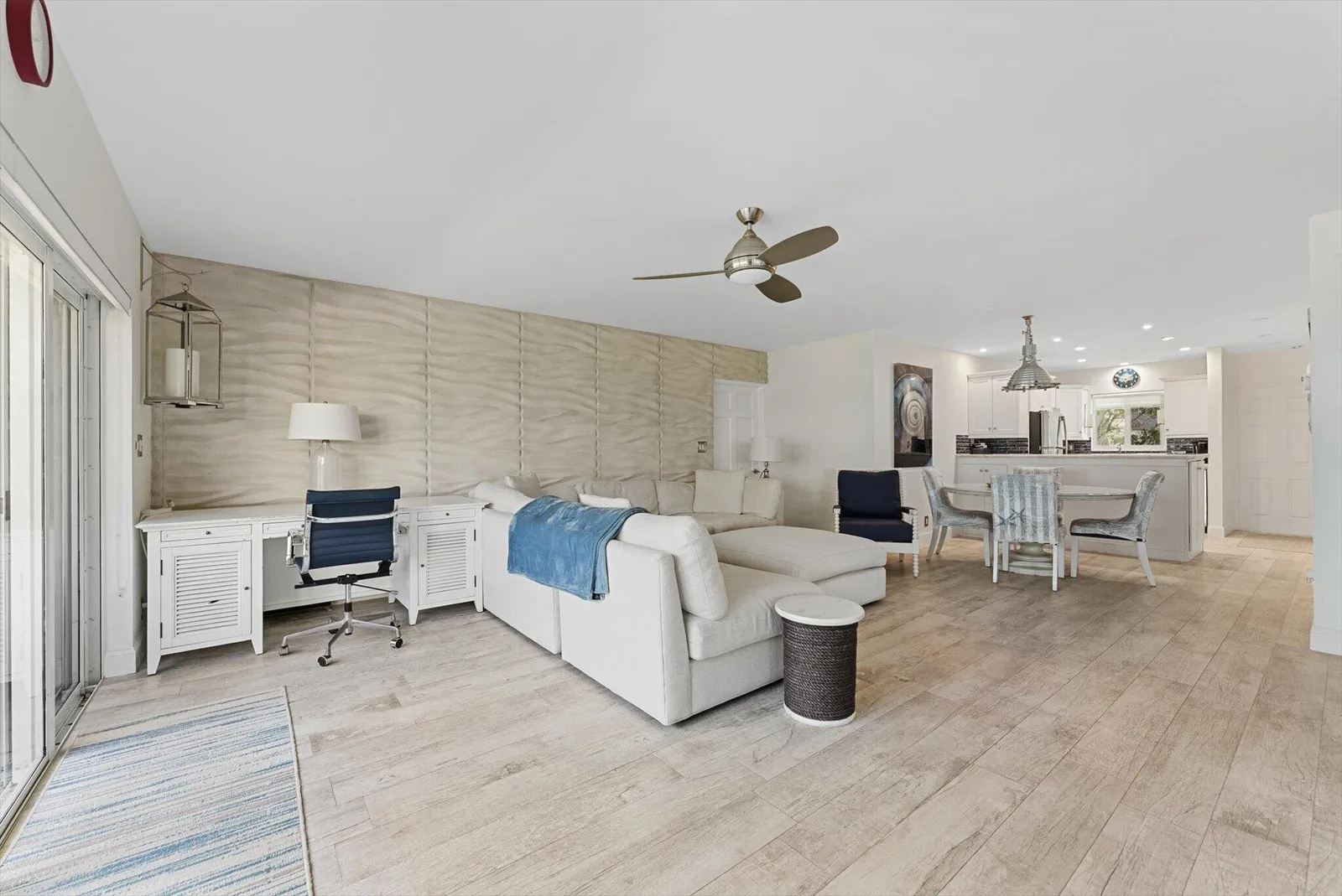 Hillsboro Imperial Apts Condo