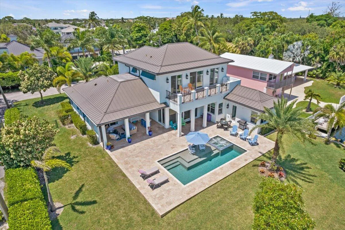 Yacht Club Estates