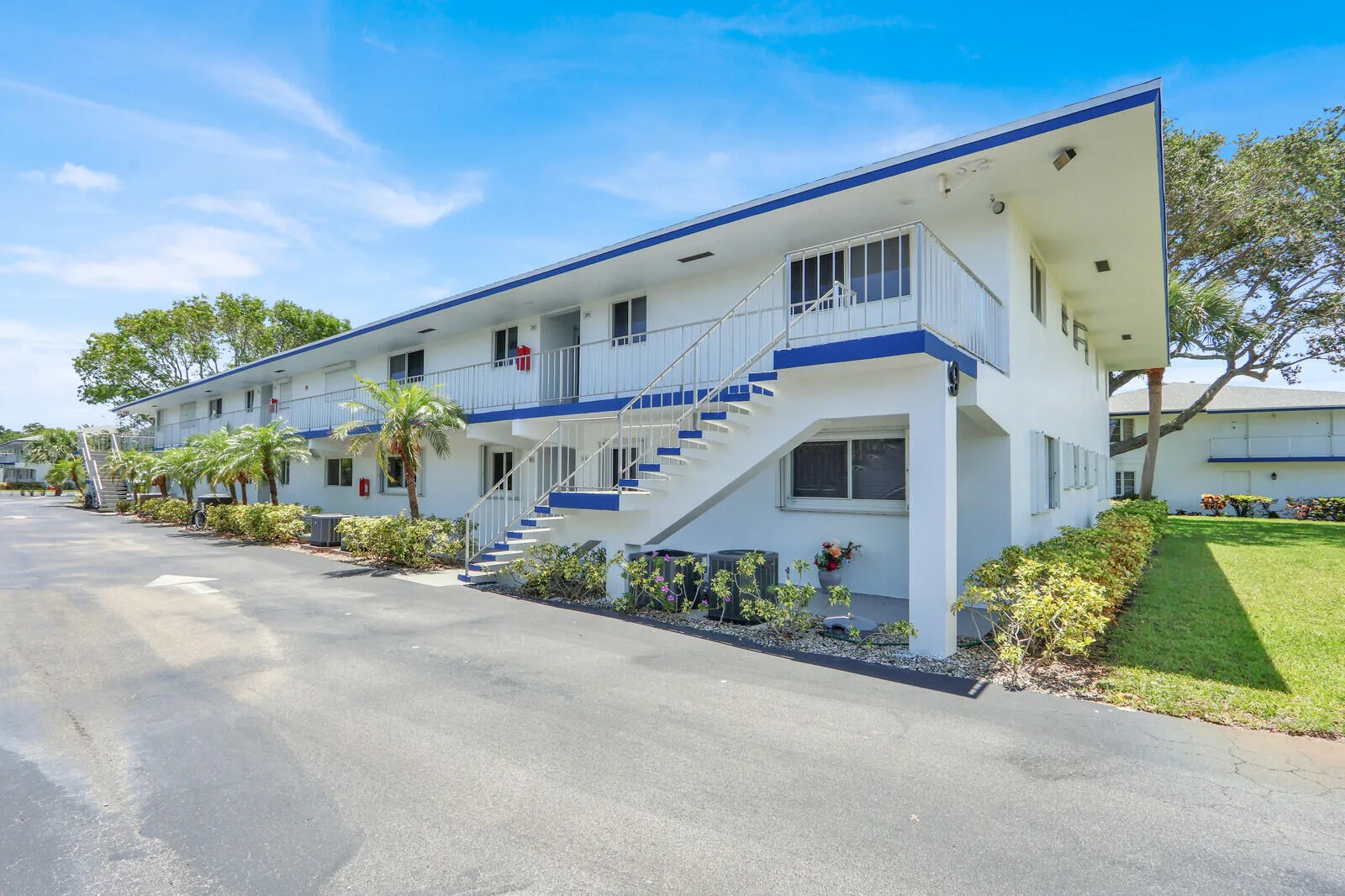 Tequesta Garden Condo