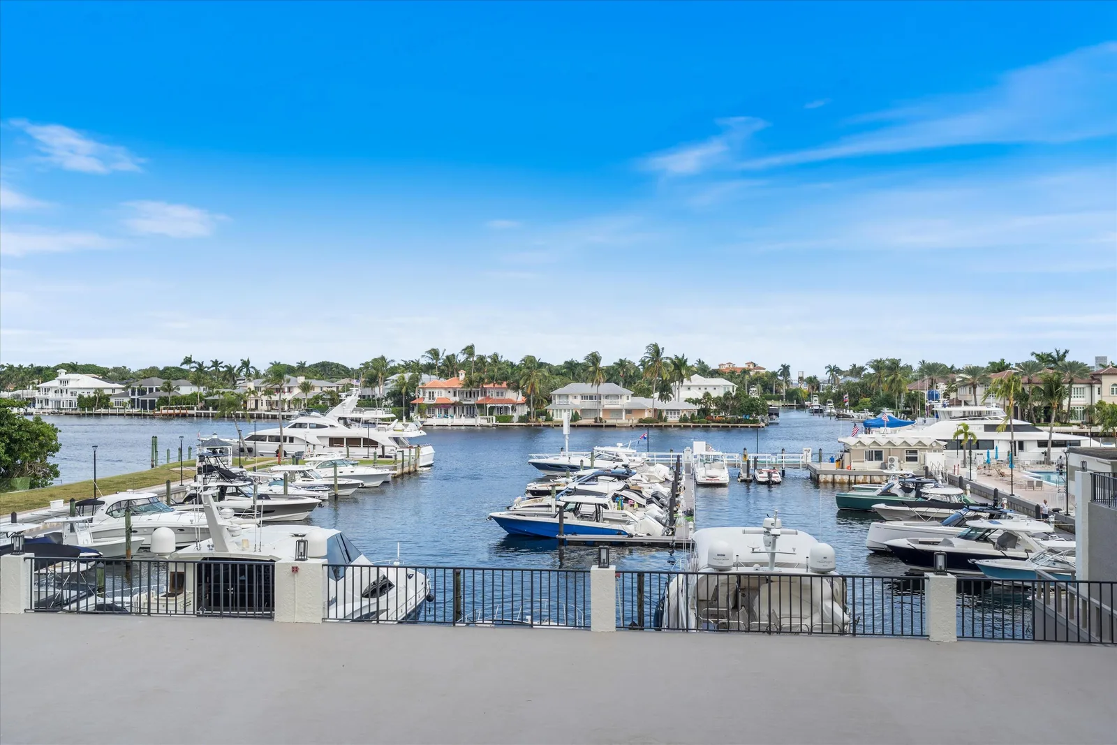 Delray Harbor Club Condo