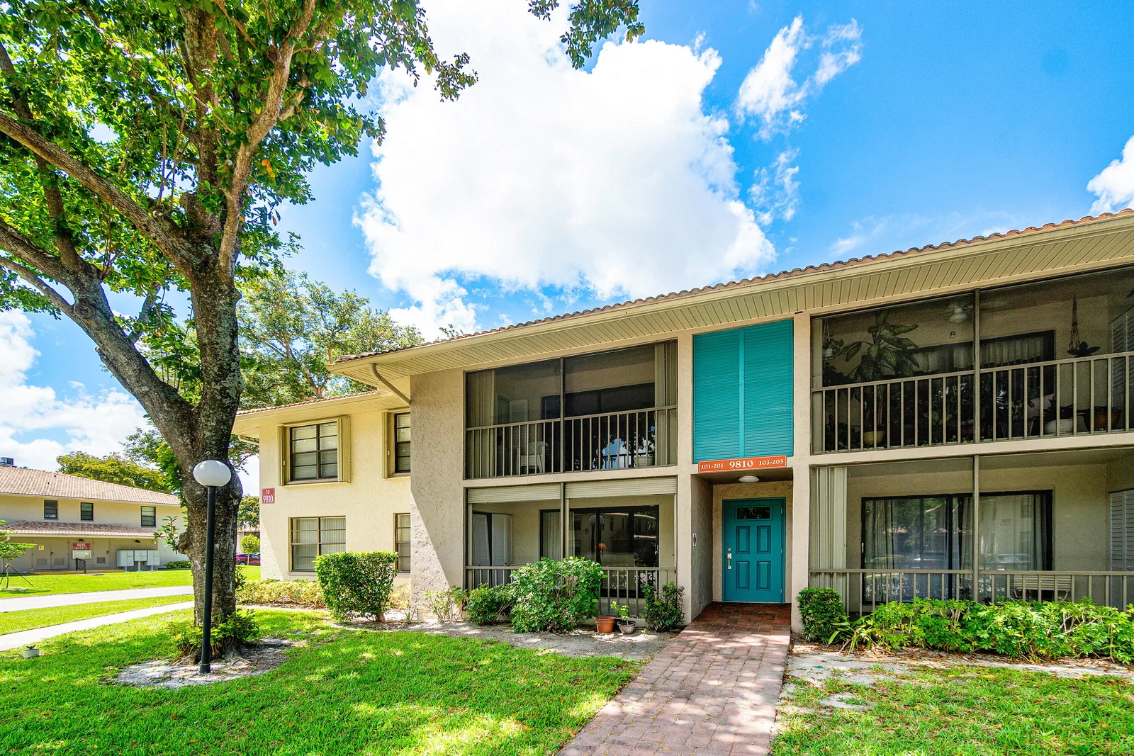 Bent Tree Gardens West Condo