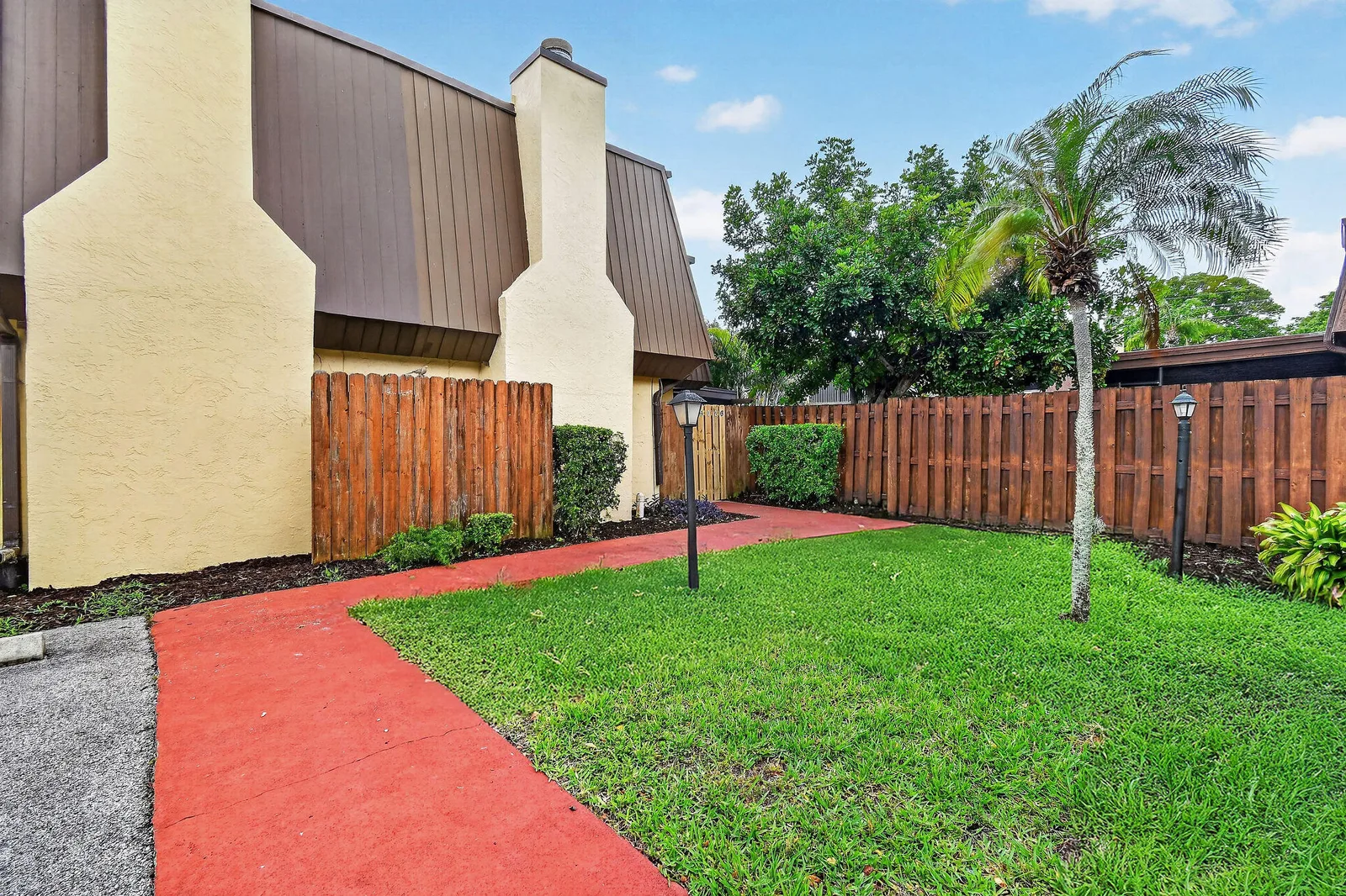Cedar Gardens Townhouses