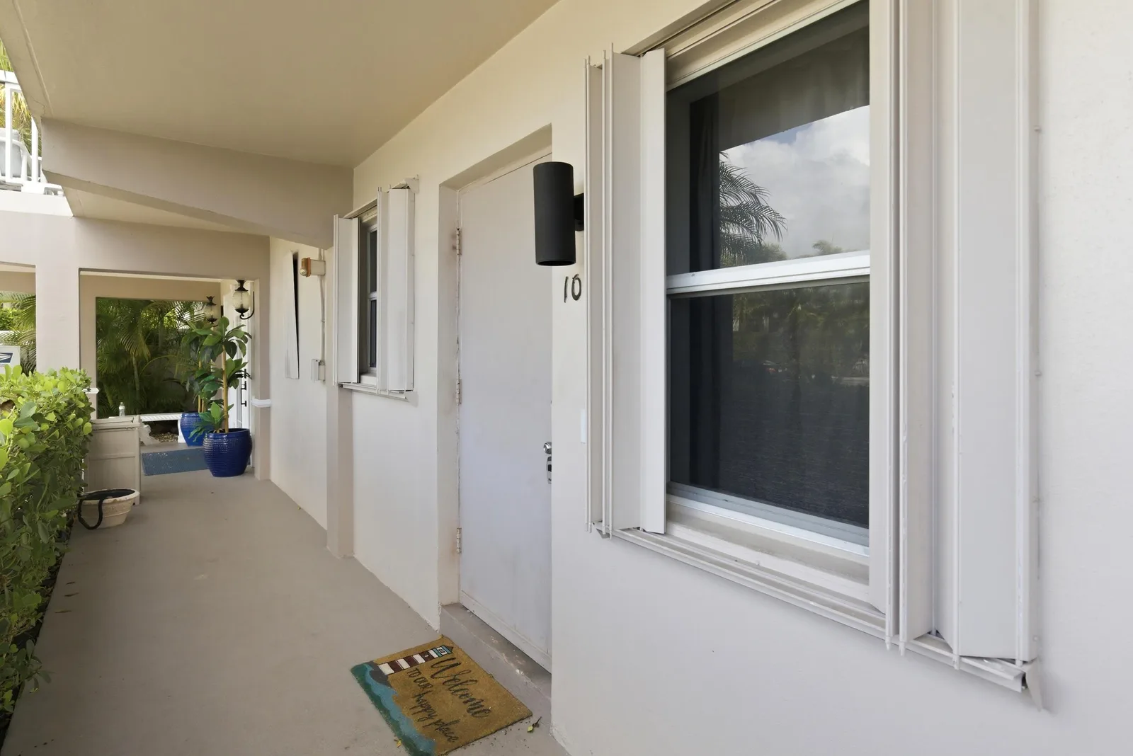 Island Towers Inc Condo