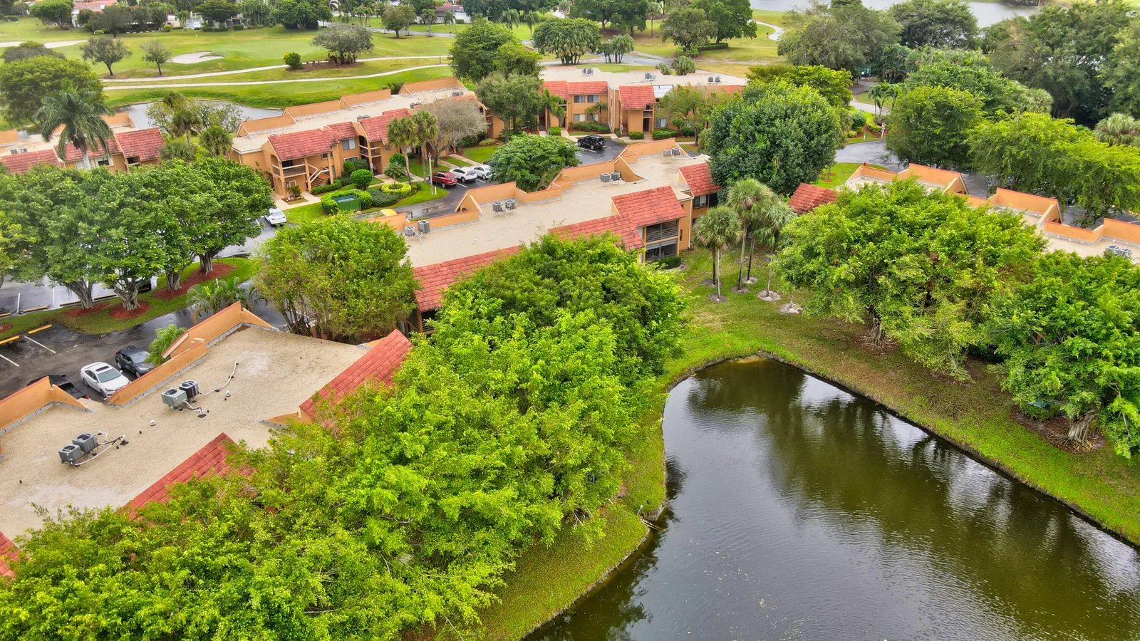 Green Lakes Condo 1 Thru 21 Or3248p1