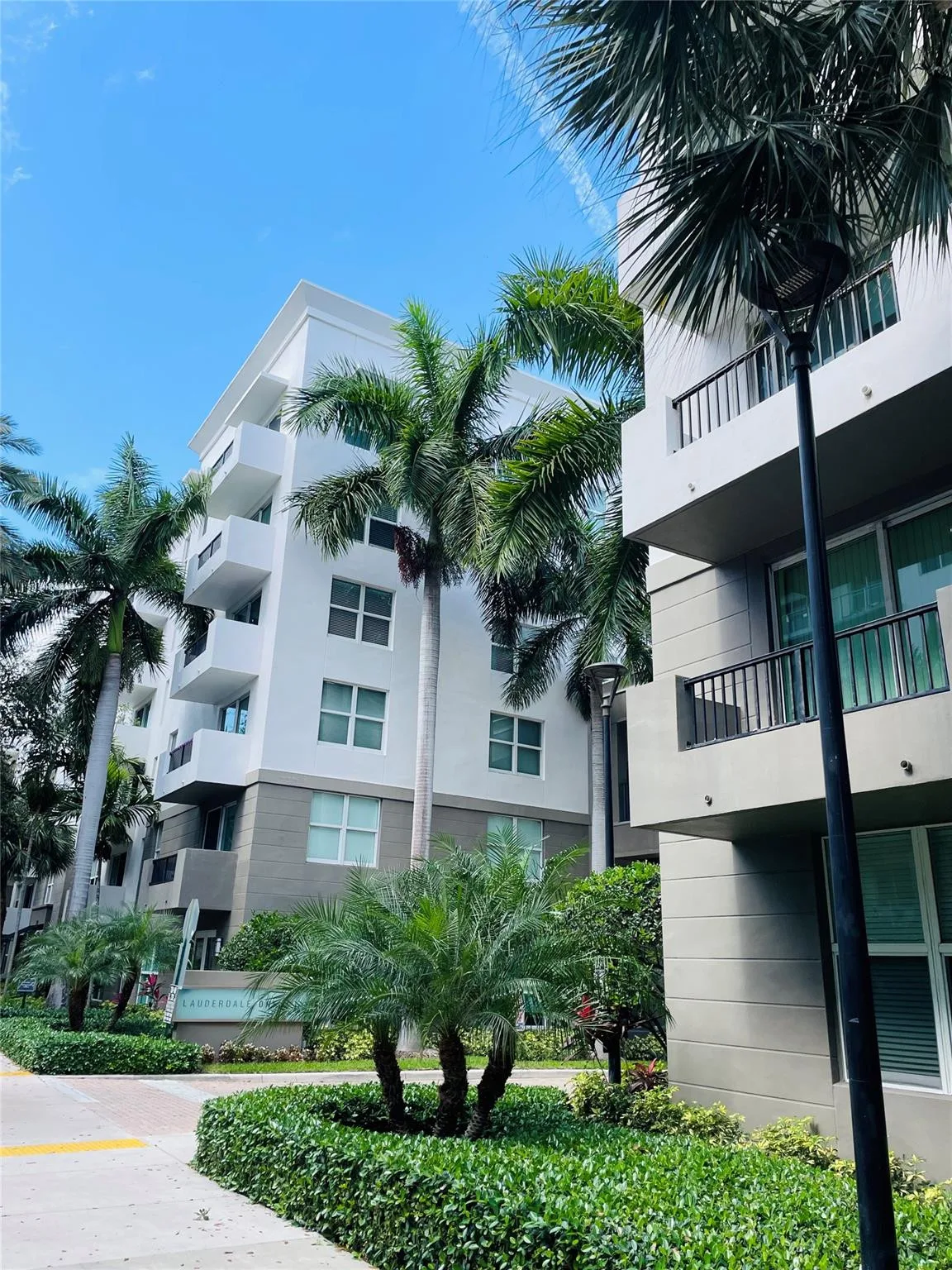 Lauderdale One Condo