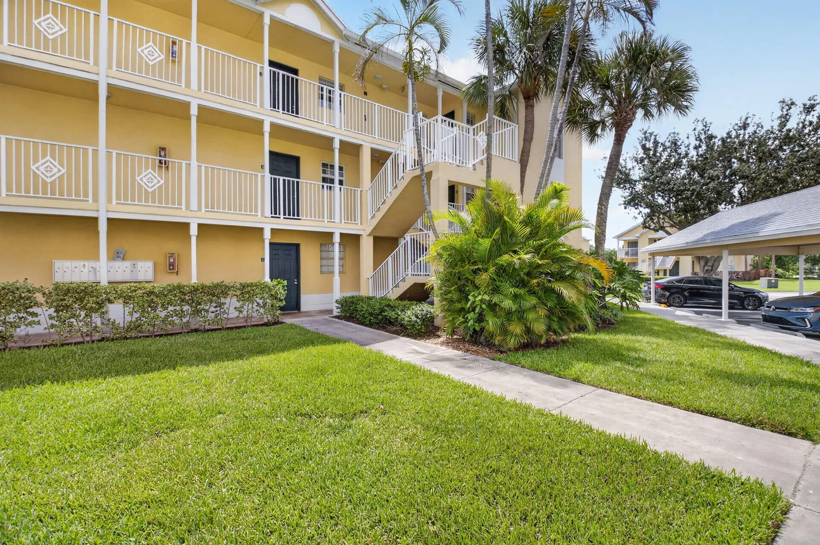 Addison Pointe At Boca Raton Condo