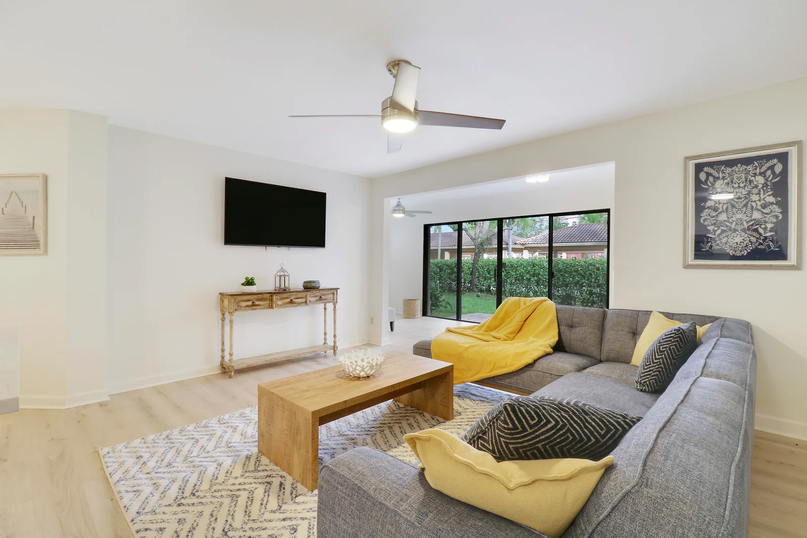 Dunbar Woods Condo I Ii And Iii In Or4410p782,