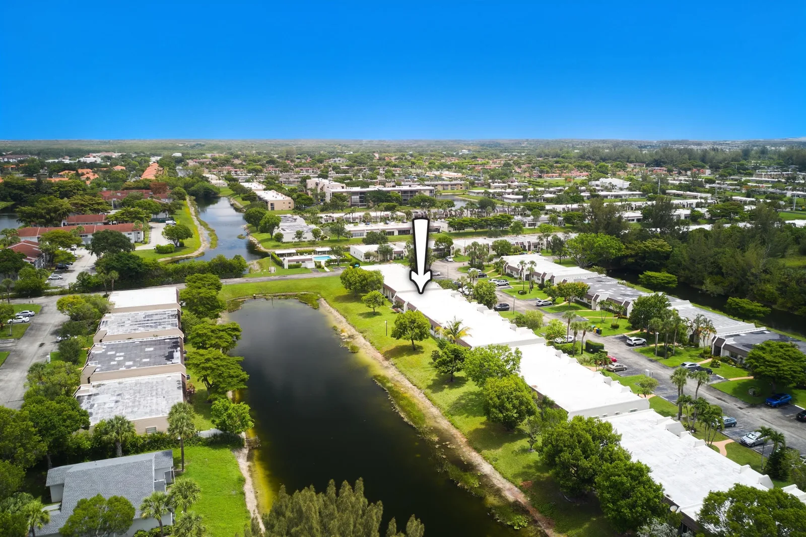 Golden Lakes Village Condo