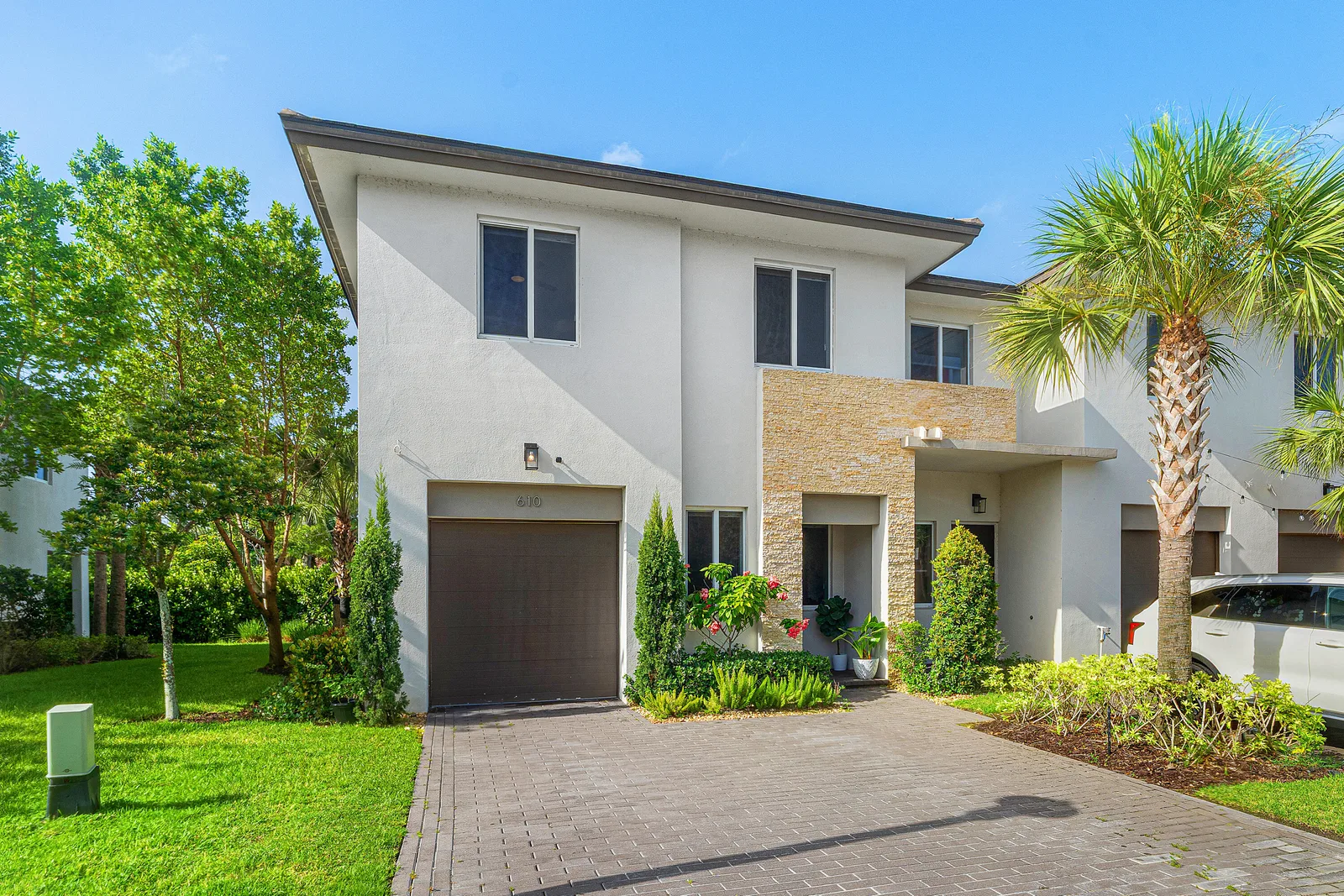Pioneer Estates