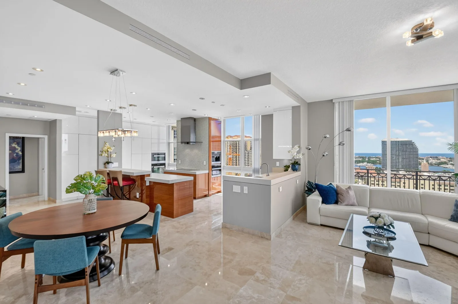 Cityplace South Tower Condo