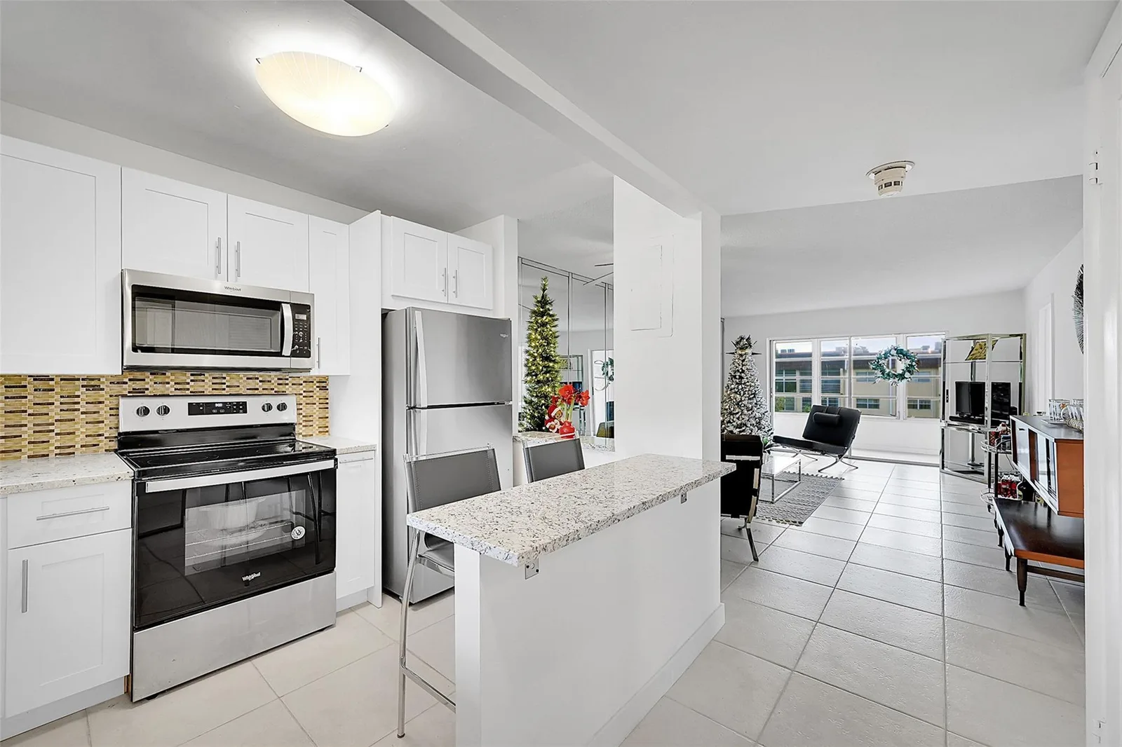 Sunrise Lakes Phase Iii