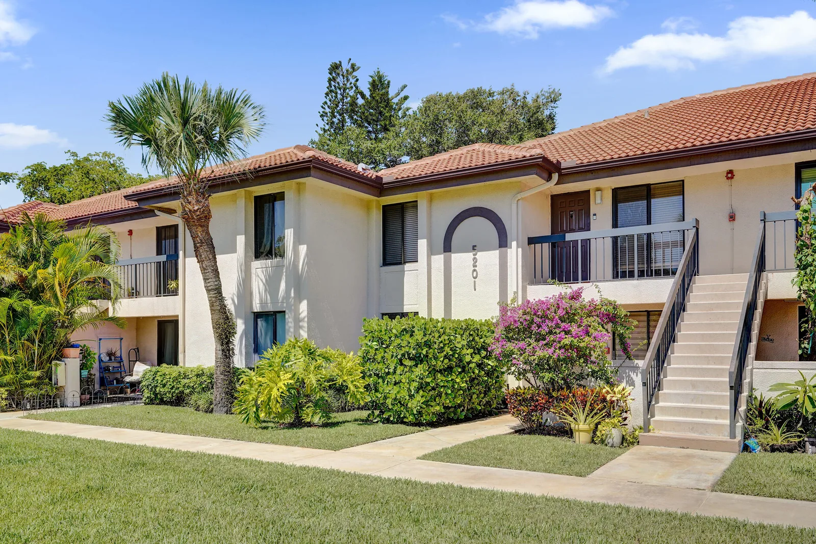 San Remo Golf & Tennis Club Condo